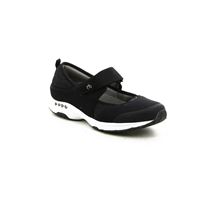 נעלי נוחות עם סקוץ'