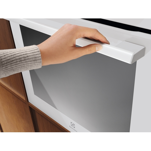 תנור בנוי פירוליטי 71 ליטר Electrolux EOP7422V לבן