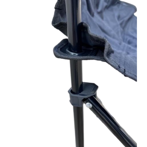 כיסא במאי מתקפל עם מתקן לבקבוק שתיה כולל תיק נשיאה