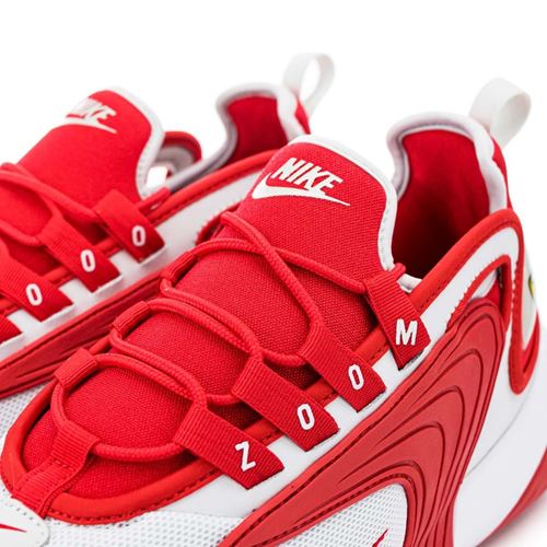 נעלי סניקרס Nike לגברים דגם Zoom 2K