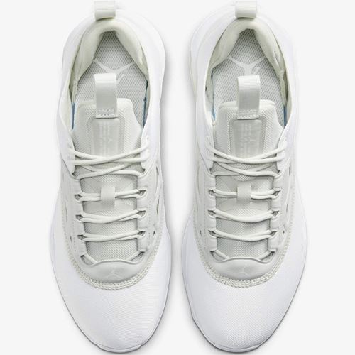 נעלי Nike לנשים דגם Jordan Air Max 200 XX